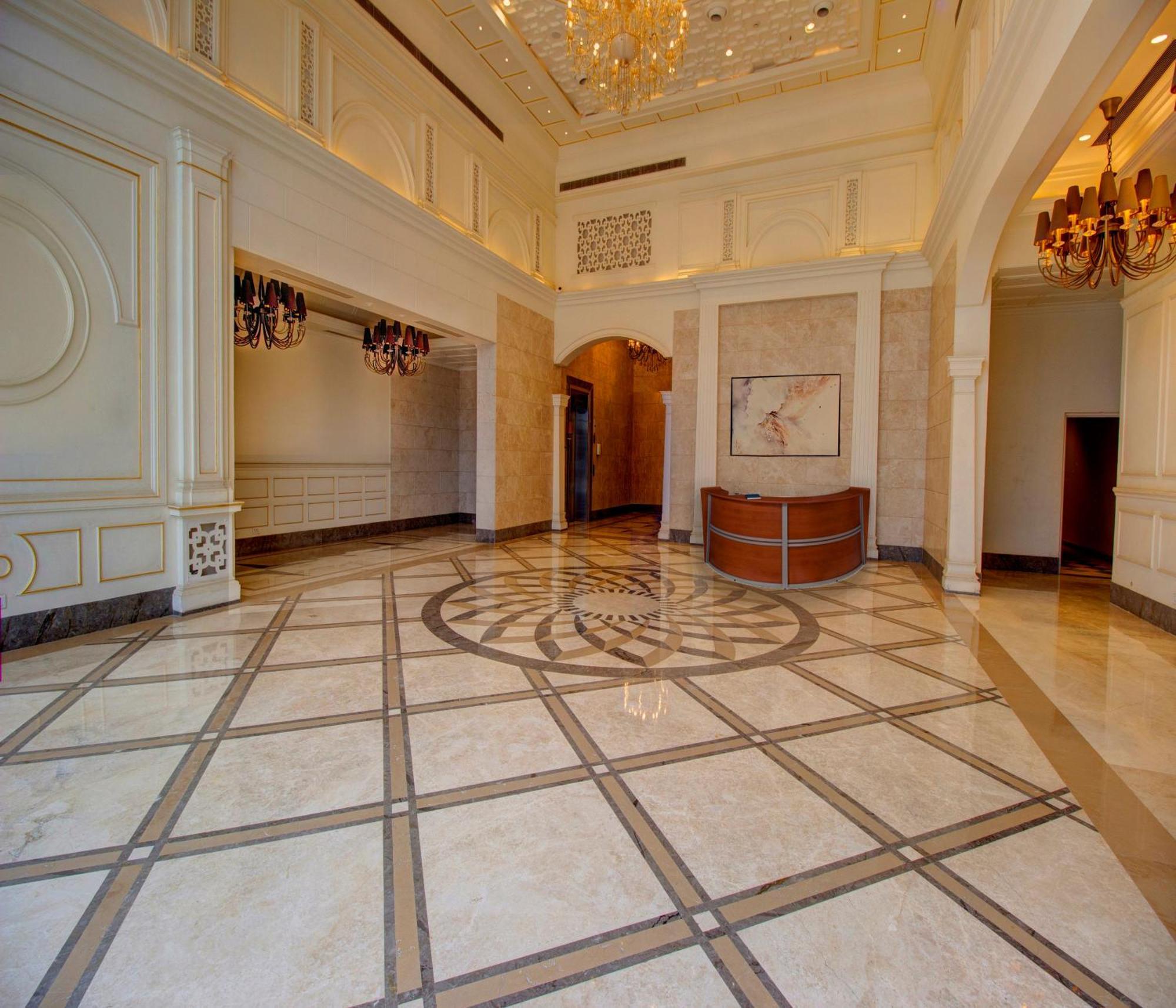 Rhythm Gurugram Hotel & Suites, Sohna Road グルガウン エクステリア 写真